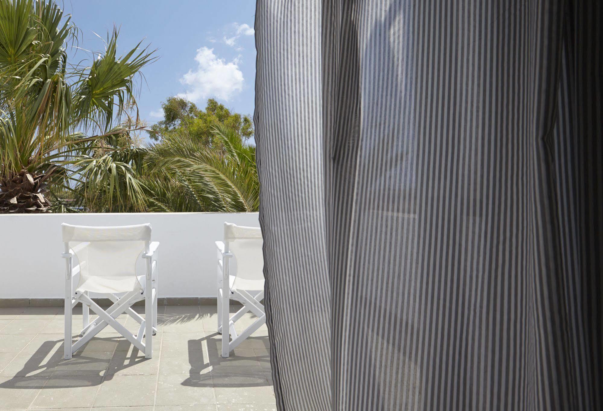 Fenix Hotel Perissa (Santorini) Exterior foto