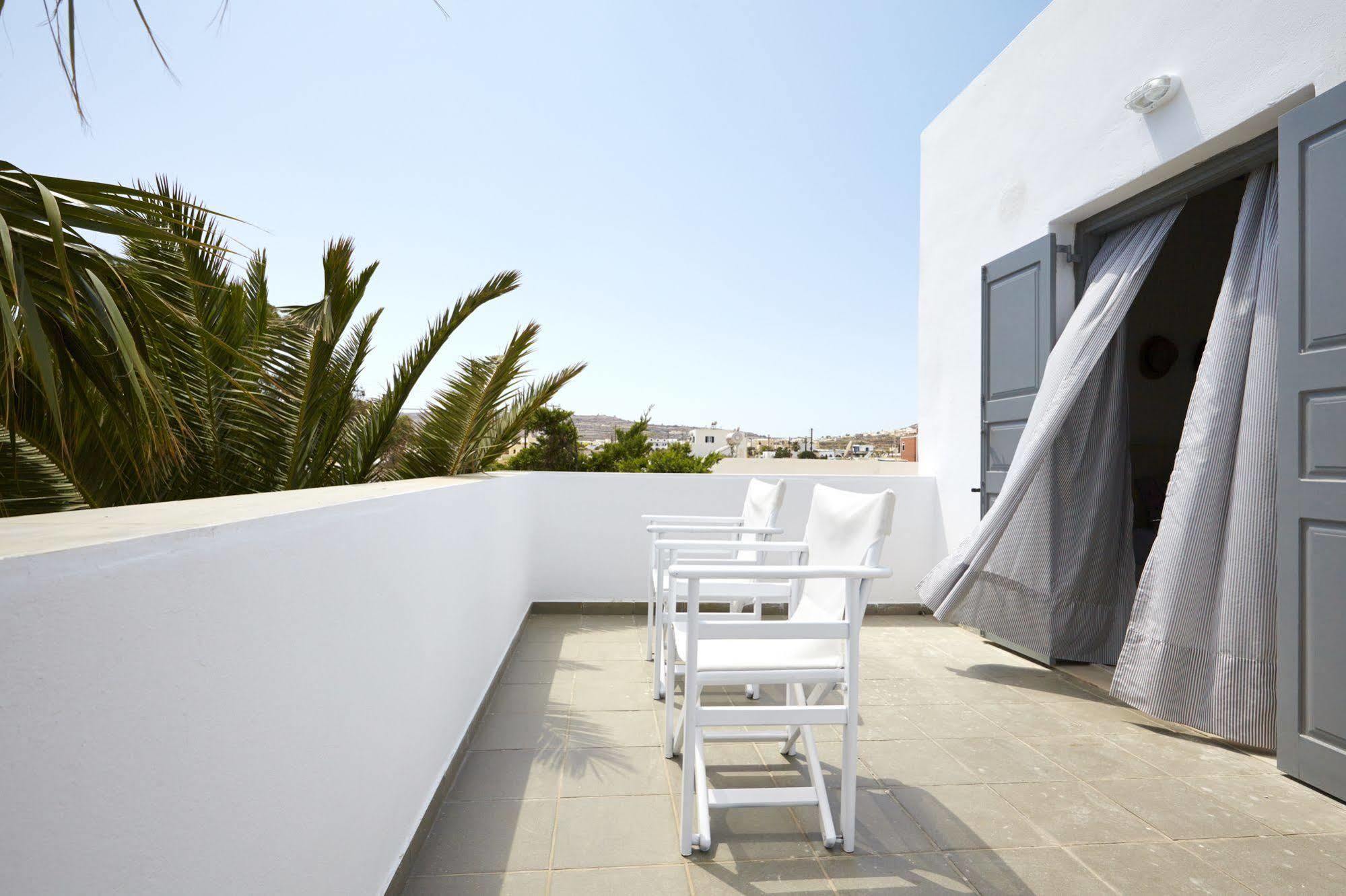 Fenix Hotel Perissa (Santorini) Exterior foto